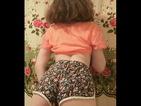 ❤️ Jovem sensual a despir os seus calções para a câmara ❤️ Porno em porno pt.sexuria-net.ru ❌❤