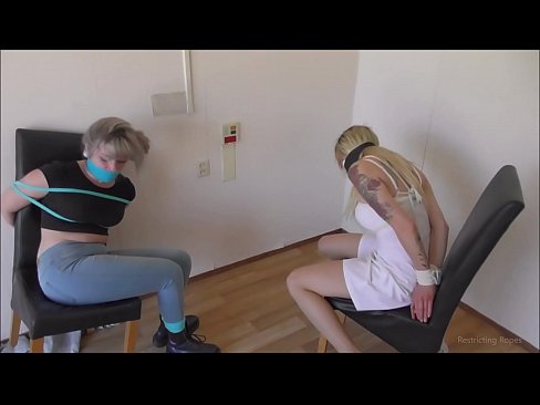 ❤️ Viciado / amarrado e amordaçado / donzela em apuros ❤️ Porno em porno pt.sexuria-net.ru ❌❤